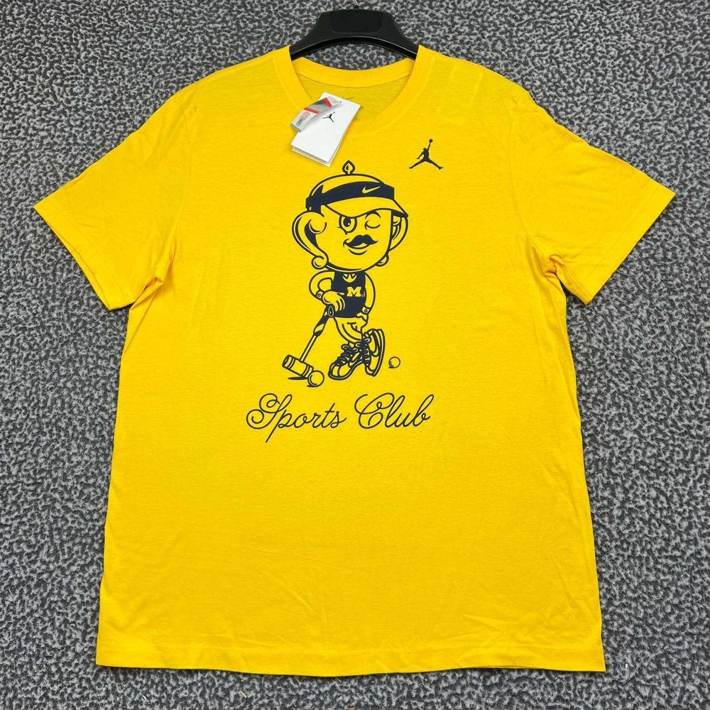 Nike Michigan Wolverines Sports Club Golf Shirt Men Large Yellow Jordan New L